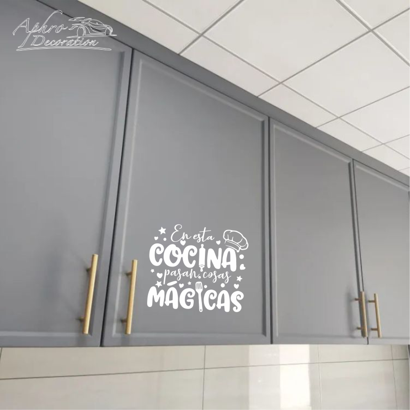 Magic Kitchen in Spanish Wall  - đánh giá và giá Commercial Kitchen Fridge